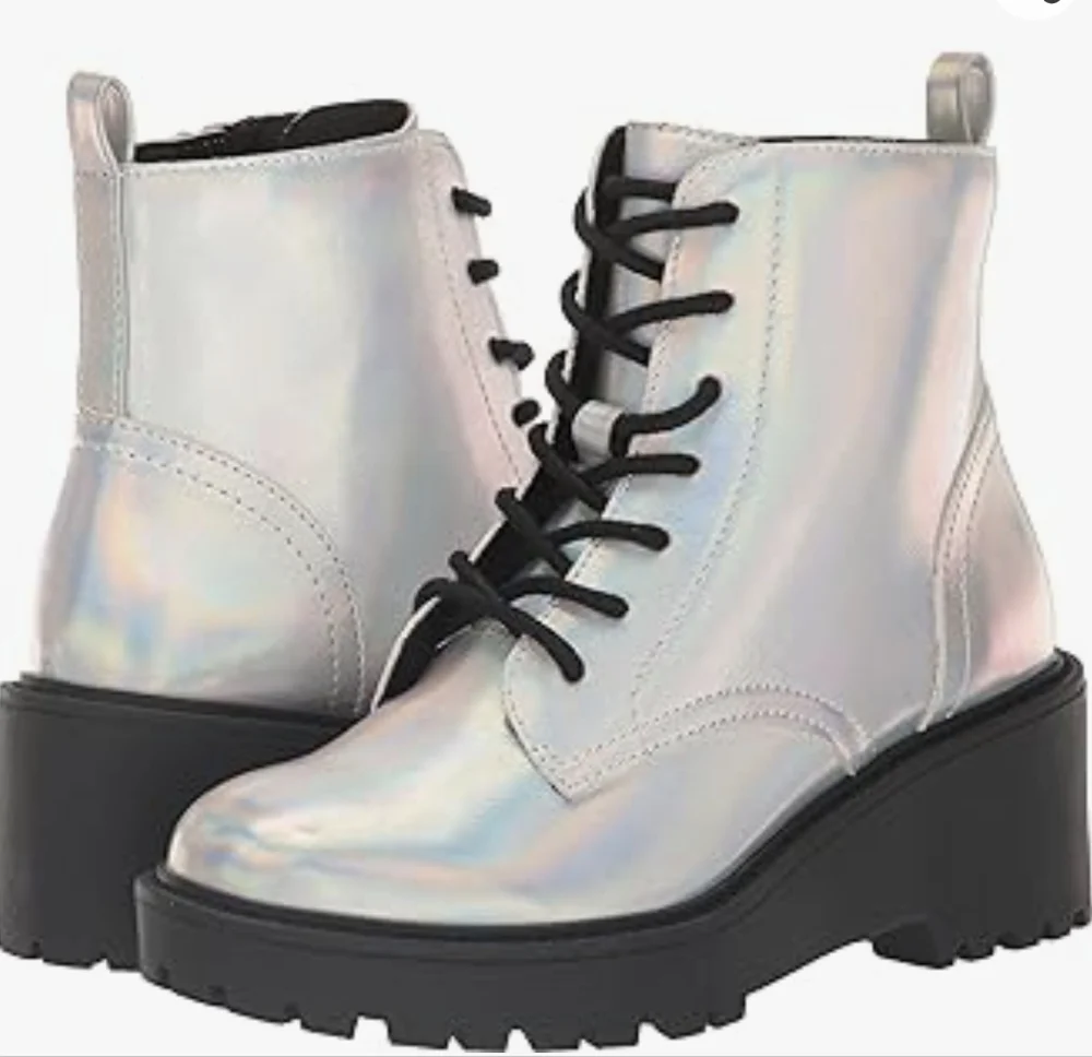 DV Dolce Vita Girls Fanning Combat boots size 3
